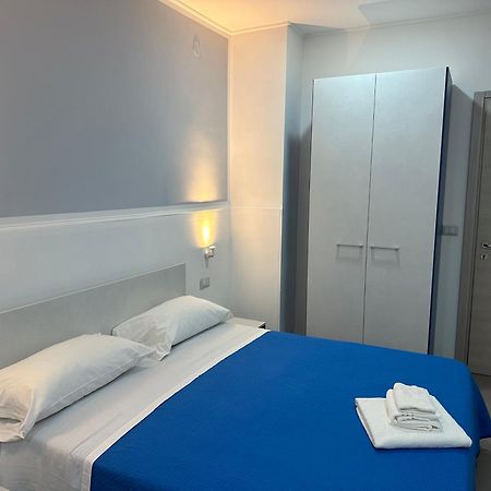 カタンザーロ A Due Passi Dal Mare Bed & Breakfast エクステリア 写真
