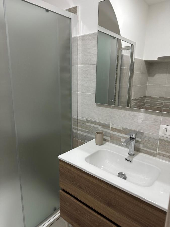 カタンザーロ A Due Passi Dal Mare Bed & Breakfast エクステリア 写真