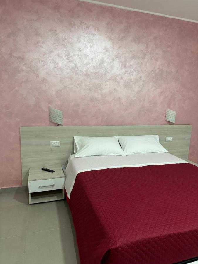 カタンザーロ A Due Passi Dal Mare Bed & Breakfast エクステリア 写真