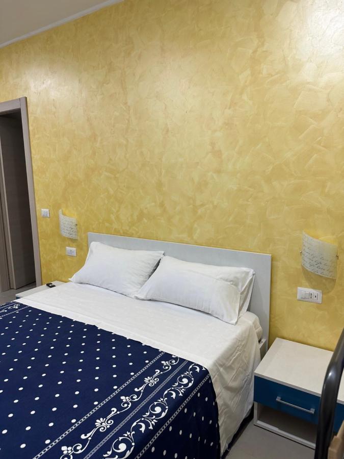 カタンザーロ A Due Passi Dal Mare Bed & Breakfast エクステリア 写真