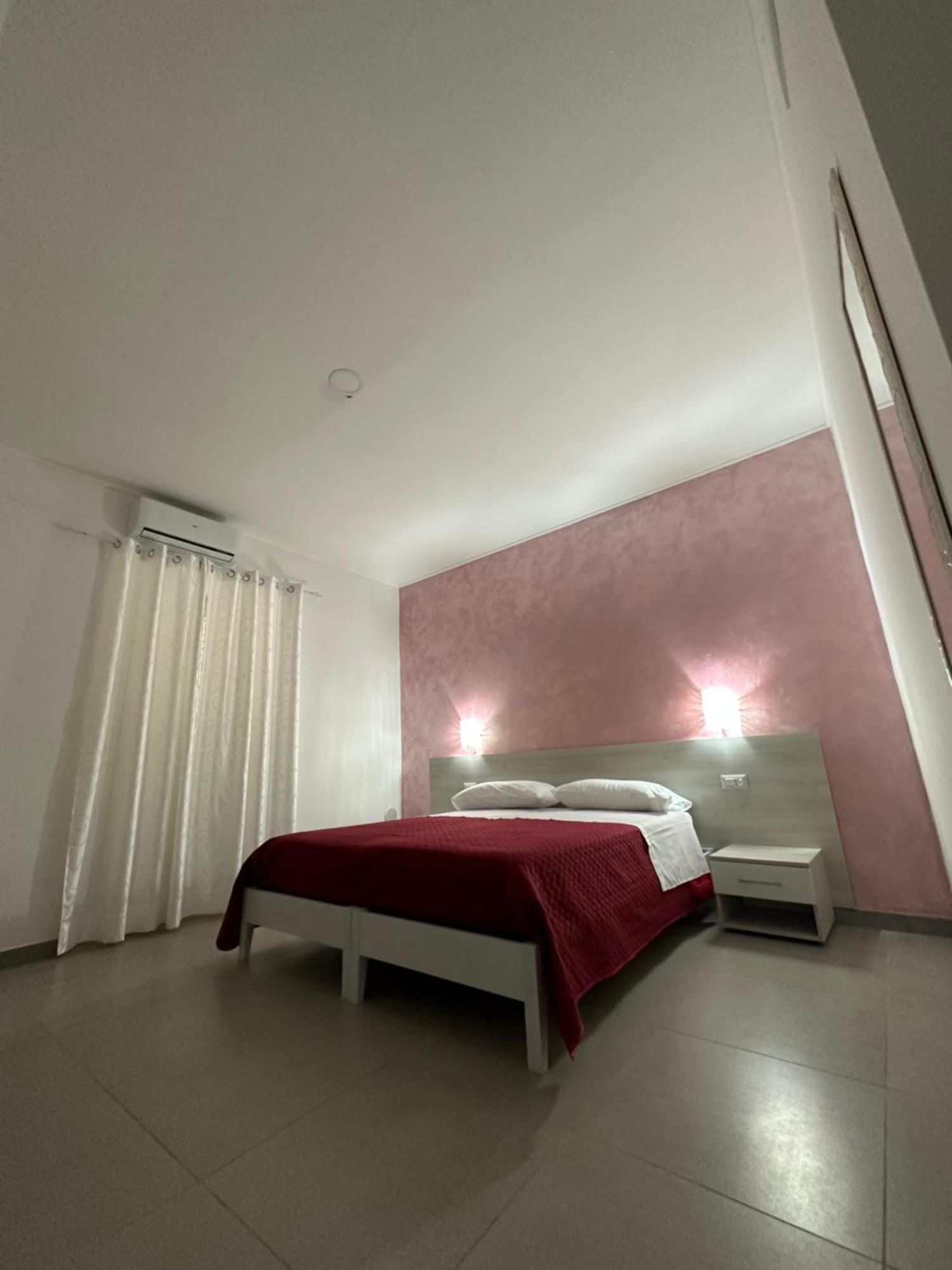 カタンザーロ A Due Passi Dal Mare Bed & Breakfast エクステリア 写真